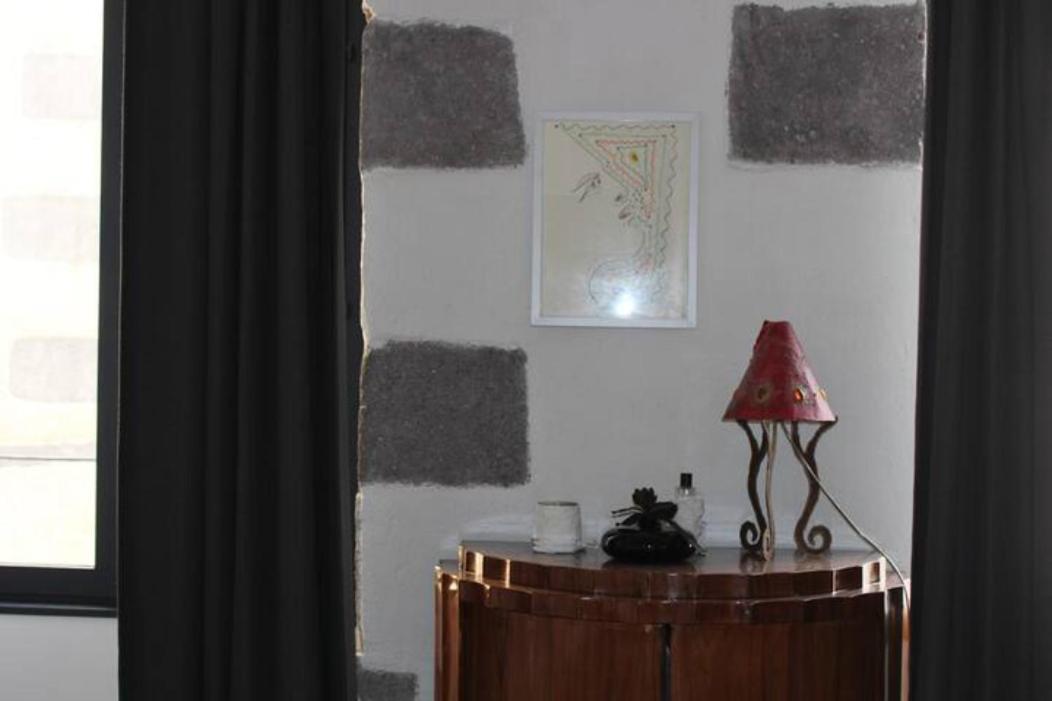 La Tour Gregoire Bed & Breakfast Clermont-Ferrand Eksteriør bilde