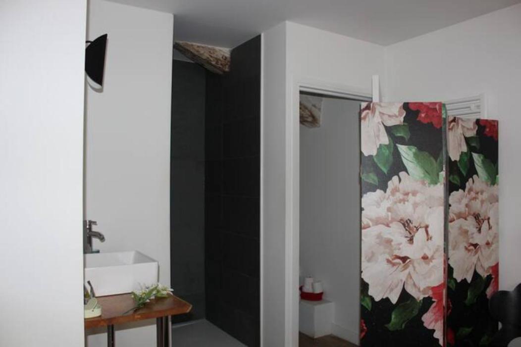 La Tour Gregoire Bed & Breakfast Clermont-Ferrand Eksteriør bilde